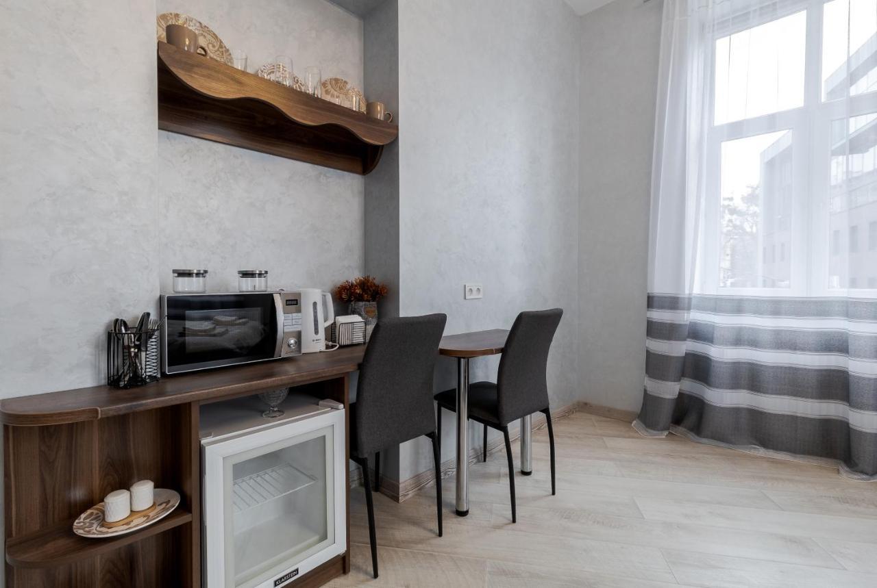 Golden Violin ! Apartments Lviv S ภายนอก รูปภาพ